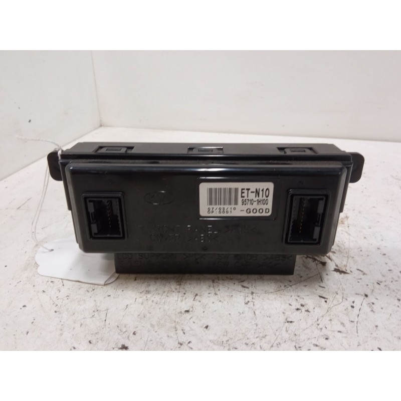 Recambio de pantalla interior reloj para kia cee´d hatchback (ed) 1.4 referencia OEM IAM 957101H100  