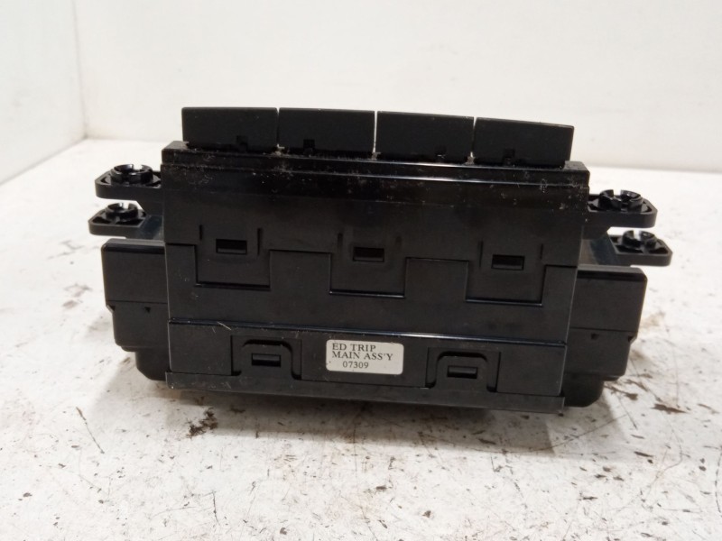 Recambio de pantalla interior reloj para kia cee´d hatchback (ed) 1.4 referencia OEM IAM 957101H100  