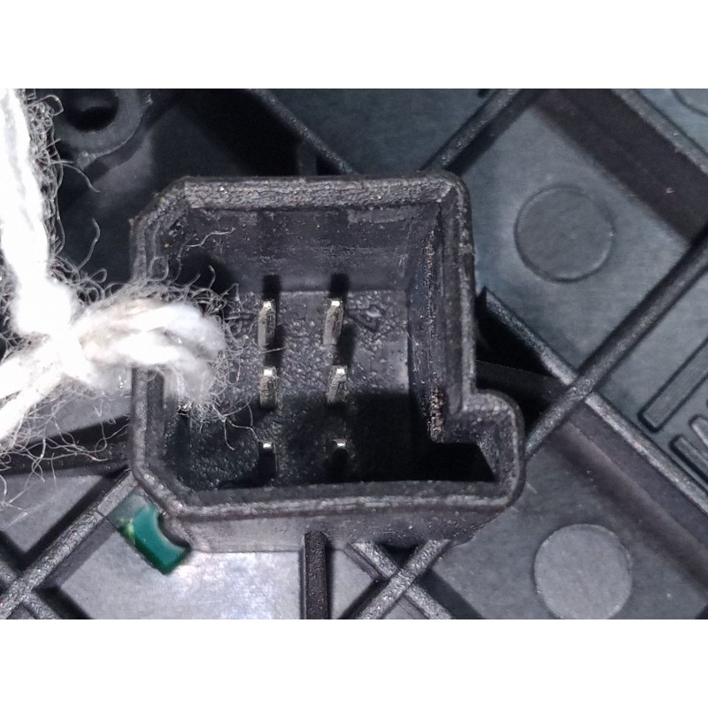 Recambio de mando elevalunas delantero derecho para opel corsa d (s07) 1.2 (l08, l68) referencia OEM IAM   