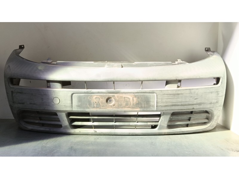 Recambio de paragolpes delantero para opel vivaro a furgoneta (x83) 1.9 dti (f7) referencia OEM IAM 91165829 820011389 