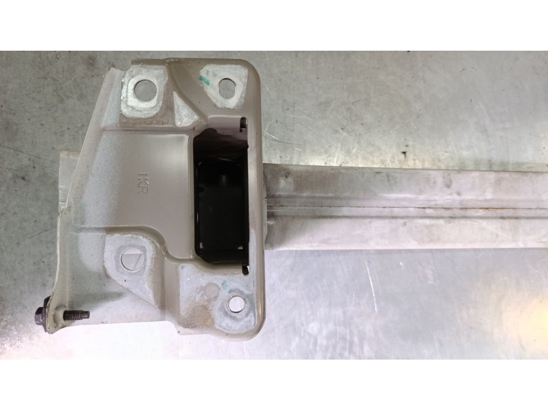 Recambio de refuerzo paragolpes delantero para nissan juke (f15) 1.2 dig-t referencia OEM IAM   