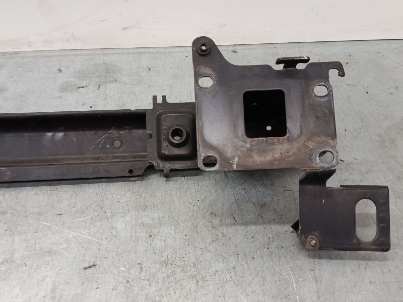 Recambio de refuerzo paragolpes delantero para peugeot 307 cc (3b) 2.0 16v referencia OEM IAM   