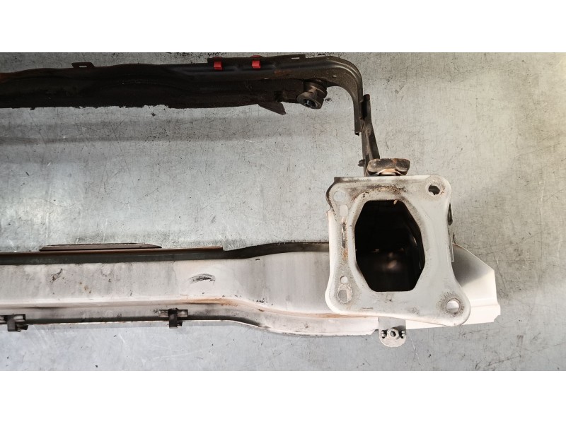 Recambio de refuerzo paragolpes delantero para ford c-max ii (dxa/cb7, dxa/ceu) 1.6 ti referencia OEM IAM AM51U10922A  