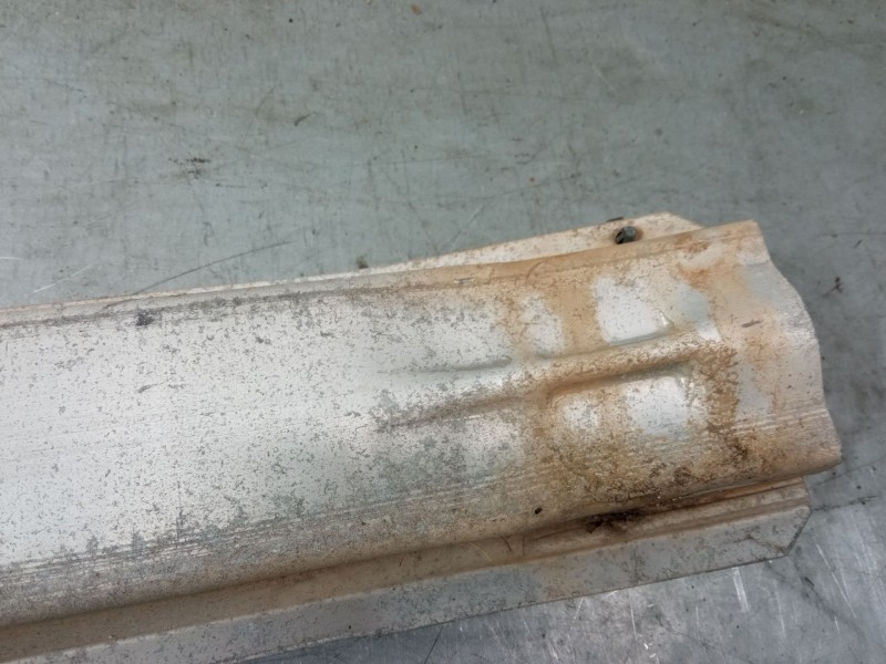 Recambio de refuerzo paragolpes delantero para opel corsa d (s07) 1.3 cdti (l08, l68) referencia OEM IAM 13191879 13191879,B11 