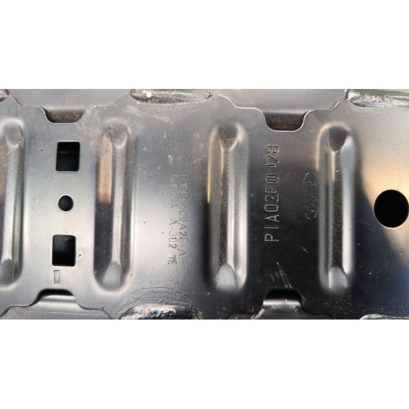 Recambio de refuerzo paragolpes delantero para ford fiesta vii (hj, hf) 1.0 ecoboost referencia OEM IAM H1BB109A26AH  