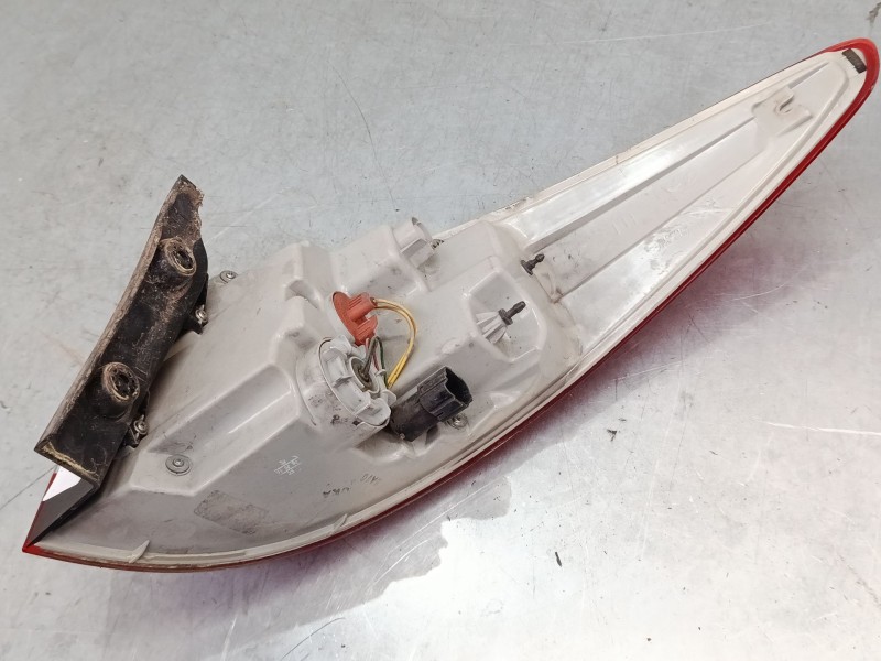 Recambio de piloto trasero izquierdo para hyundai ix35 (lm, el, elh) 2.0 crdi referencia OEM IAM 924012Y500  