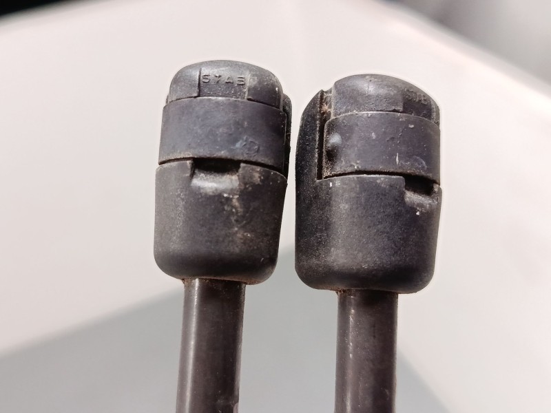 Recambio de amortiguadores malet/porton para hyundai ix35 (lm, el, elh) 2.0 crdi referencia OEM IAM 817802Y000   817702Y000  