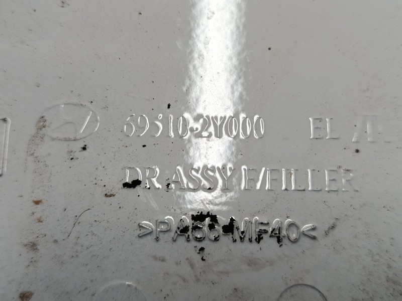 Recambio de tapa exterior combustible para hyundai ix35 (lm, el, elh) 2.0 crdi referencia OEM IAM 695102Y000  