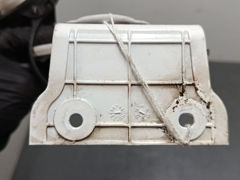 Recambio de tapa exterior combustible para hyundai ix35 (lm, el, elh) 2.0 crdi referencia OEM IAM 695102Y000  