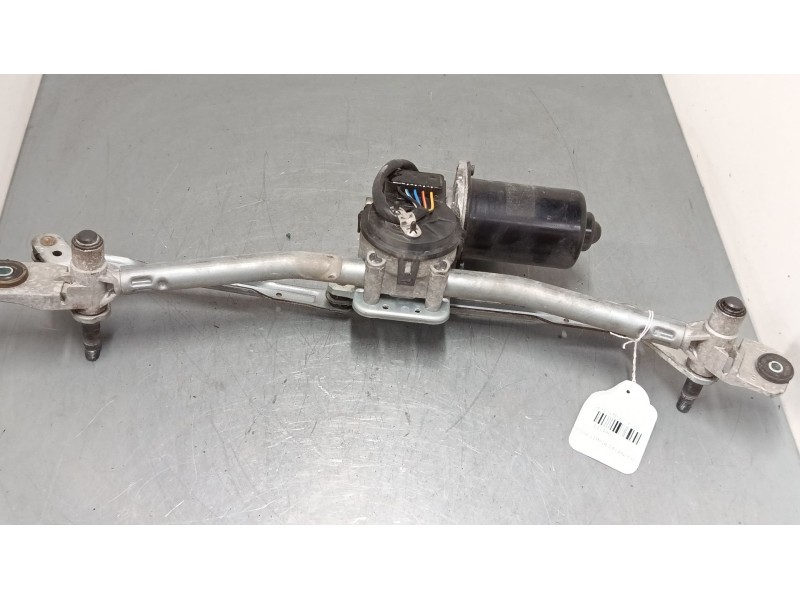 Recambio de motor limpia delantero para hyundai ix35 (lm, el, elh) 2.0 crdi referencia OEM IAM   