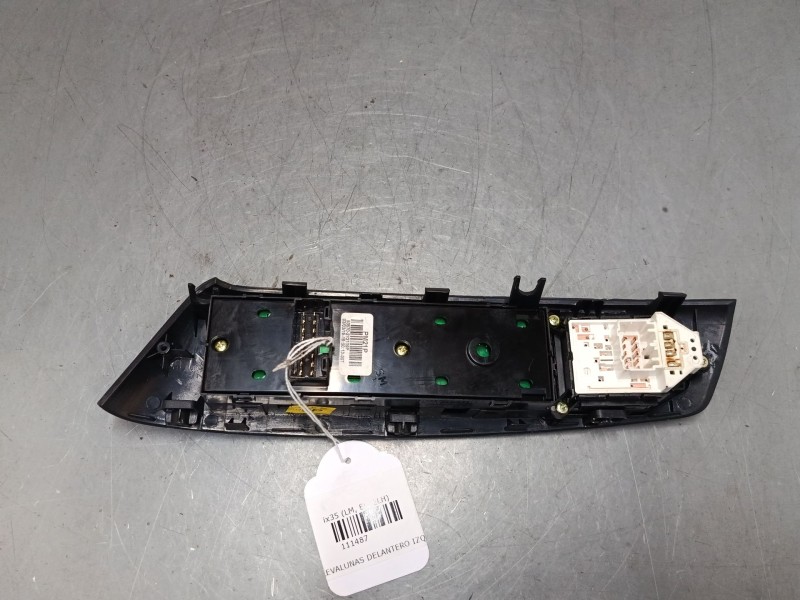 Recambio de mando elevalunas delantero izquierdo para hyundai ix35 (lm, el, elh) 2.0 crdi referencia OEM IAM 935702Y2109P  