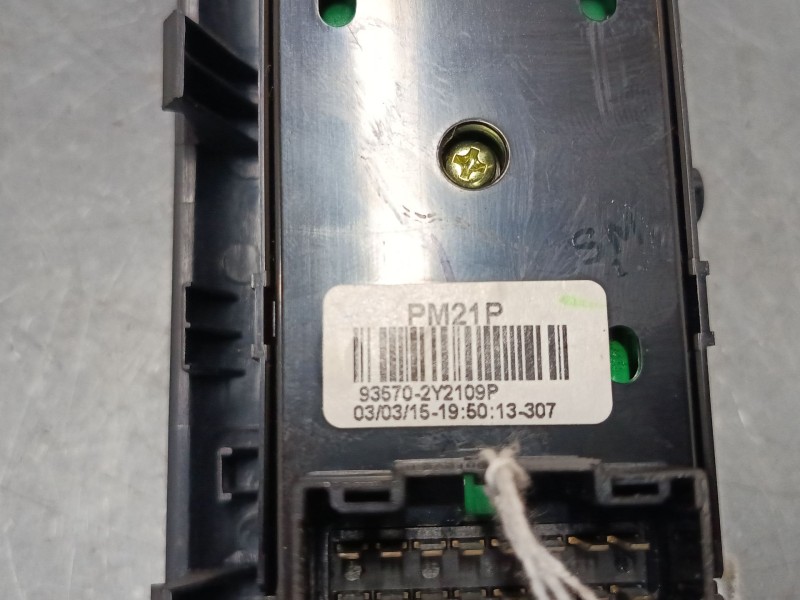 Recambio de mando elevalunas delantero izquierdo para hyundai ix35 (lm, el, elh) 2.0 crdi referencia OEM IAM 935702Y2109P  