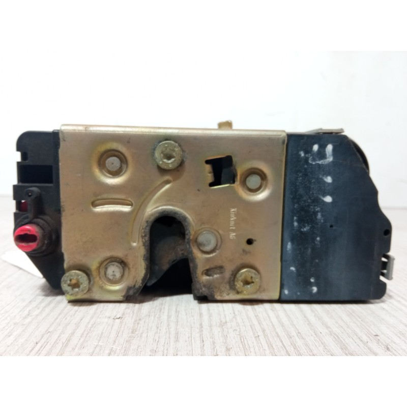 Recambio de cerradura puerta trasera derecha para peugeot 307 (3a/c) 2.0 hdi 90 referencia OEM IAM   