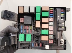 Recambio de caja reles / fusibles para hyundai ix35 (lm, el, elh) 2.0 crdi referencia OEM IAM 913712Y381   2