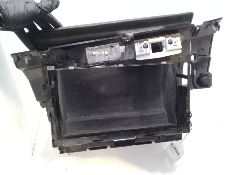 Recambio de guantera para bmw x3 (e83) 2.0 d referencia OEM IAM   