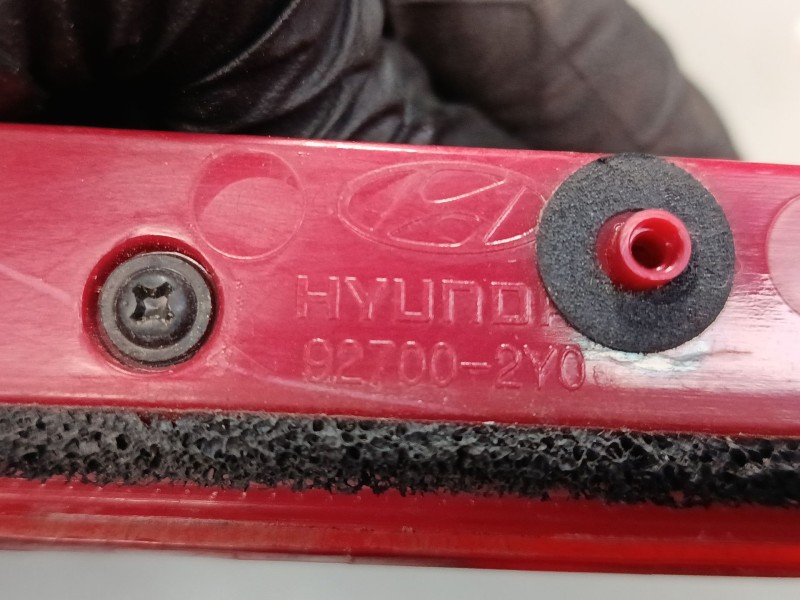 Recambio de luz central de freno para hyundai ix35 (lm, el, elh) 2.0 crdi referencia OEM IAM 927002Y0  