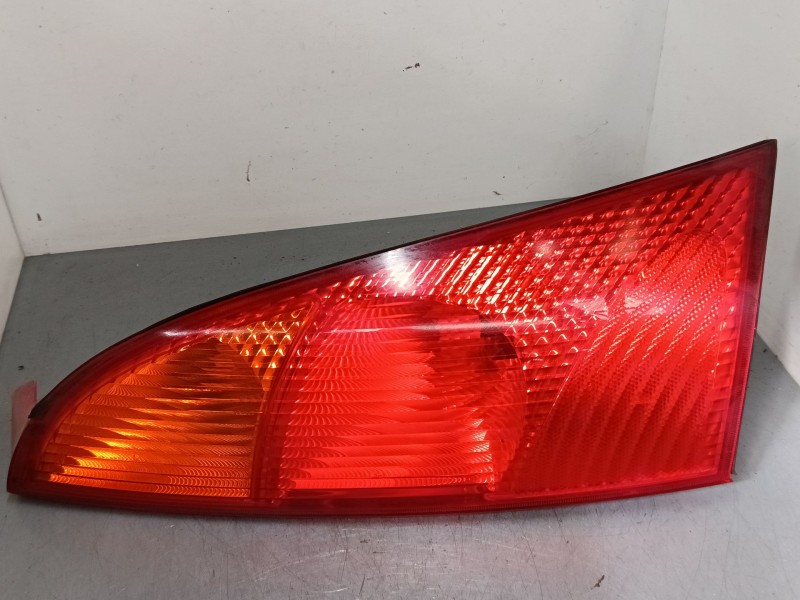 Recambio de piloto trasero izquierdo para ford focus i (daw, dbw) 1.6 16v referencia OEM IAM   