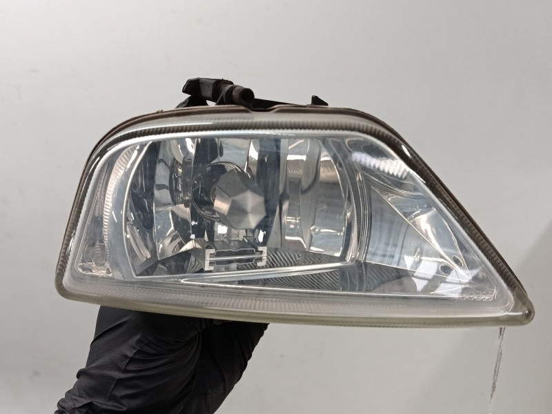 Recambio de faro antiniebla izquierdo para ford focus i (daw, dbw) 1.6 16v referencia OEM IAM 2M5115201AG  