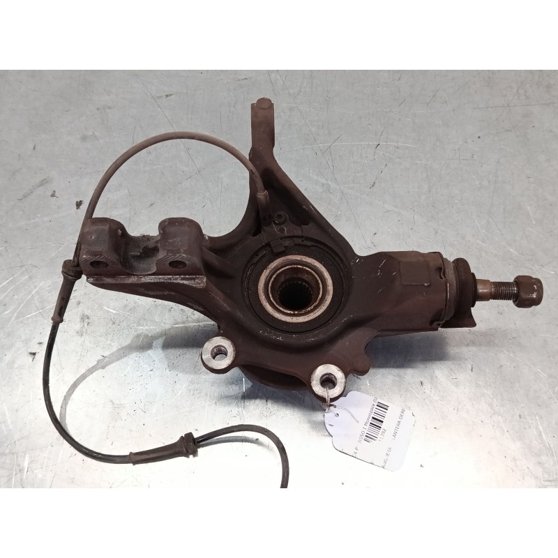 Recambio de mangueta delantera derecha para citroën c4 picasso i monospace (ud_) 1.6 hdi 110 referencia OEM IAM   