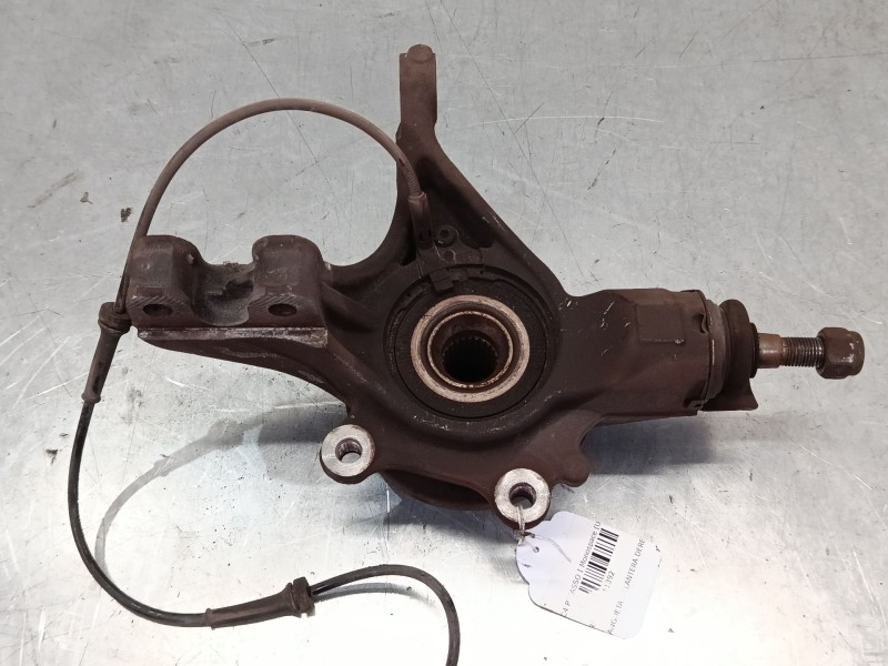 Recambio de mangueta delantera derecha para citroën c4 picasso i monospace (ud_) 1.6 hdi 110 referencia OEM IAM   