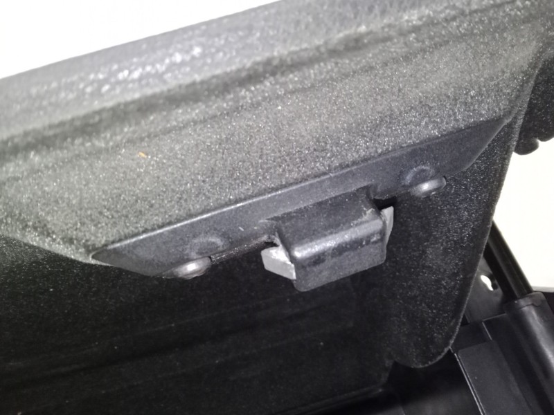 Recambio de guantera para bmw x3 (e83) 2.0 d referencia OEM IAM   