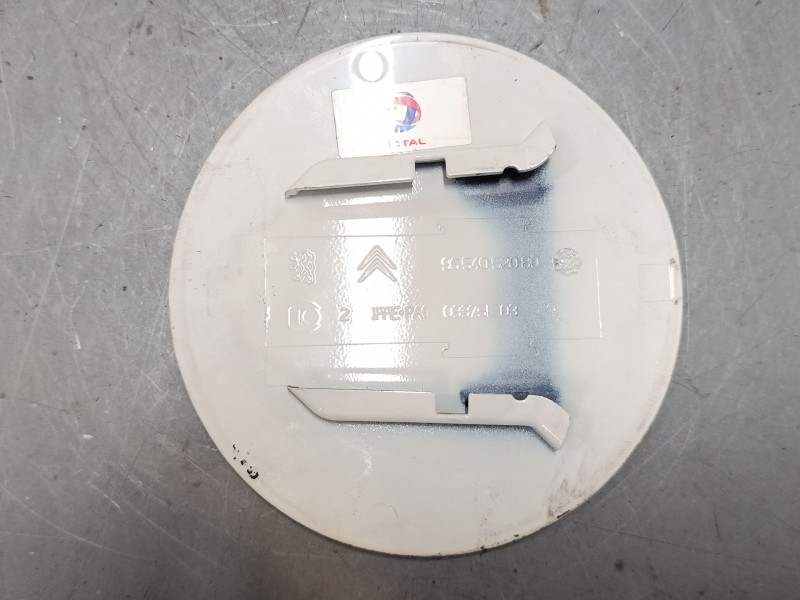 Recambio de tapa exterior combustible para citroën c4 picasso i monospace (ud_) 1.6 hdi 110 referencia OEM IAM 9654052080 08975E