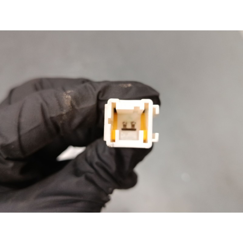 Recambio de anclaje cinturon delantero derecho para citroën c4 picasso i monospace (ud_) 1.6 hdi 110 referencia OEM IAM 96845112