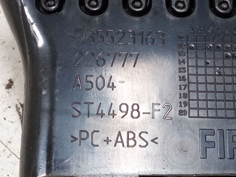 Recambio de aireador central derecho para fiat 500l (351_, 352_) 1.4 (199lyb1b) referencia OEM IAM   