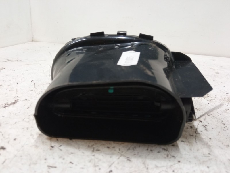 Recambio de aireador central izquierdo para fiat 500l (351_, 352_) 1.4 (199lyb1b) referencia OEM IAM   