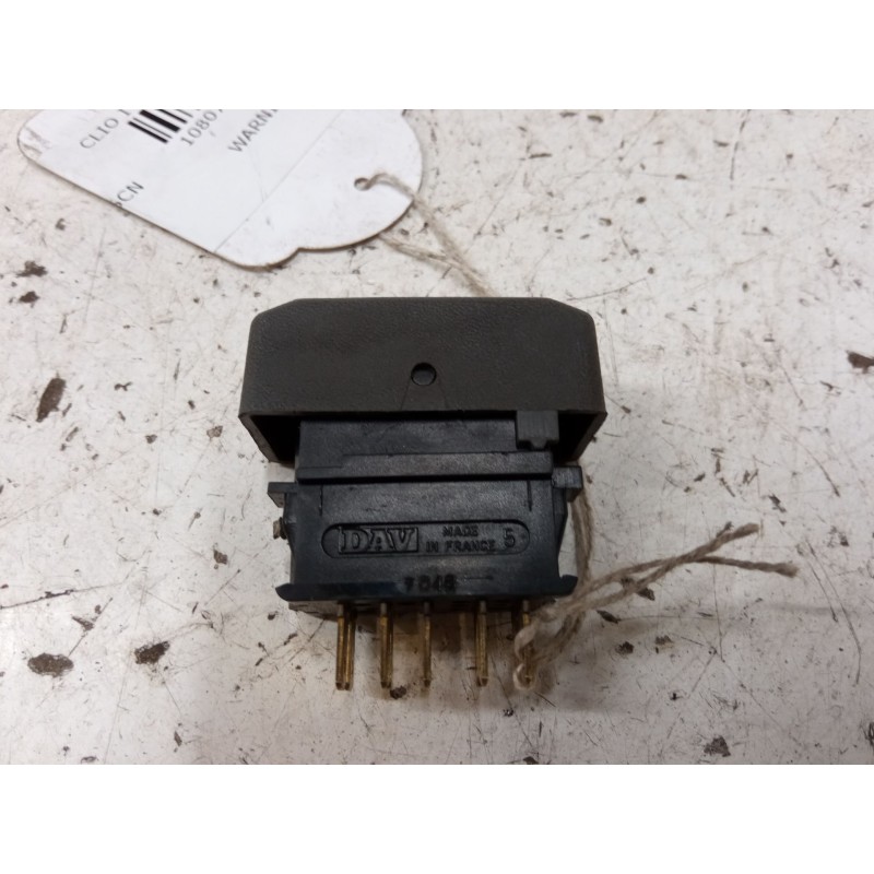 Recambio de warning para renault clio i (b/c57_, 5/357_) 1.2 (5/357y, 5/357k) referencia OEM IAM   