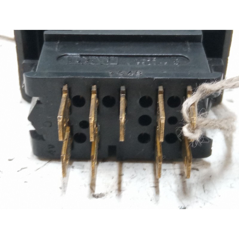 Recambio de warning para renault clio i (b/c57_, 5/357_) 1.2 (5/357y, 5/357k) referencia OEM IAM   