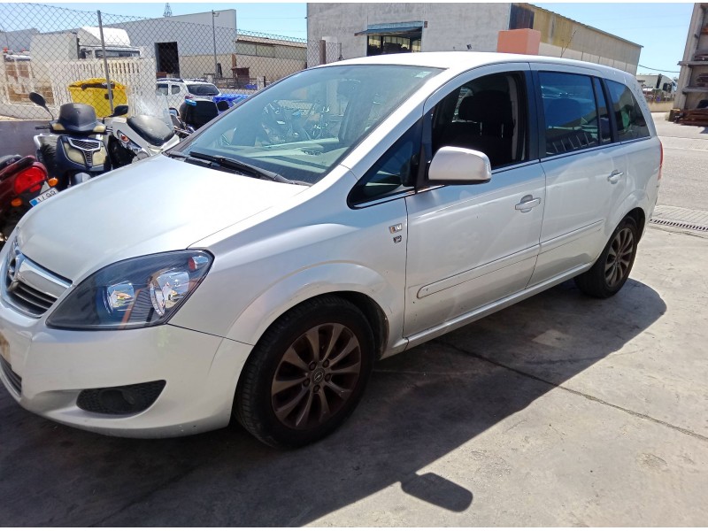 opel zafira / zafira family b (a05) del año 2011