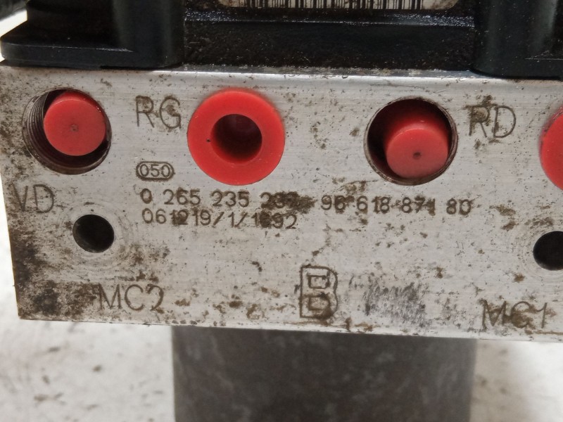 Recambio de abs para peugeot 307 cc (3b) 2.0 16v referencia OEM IAM 9661887180 9663241680 0265950636