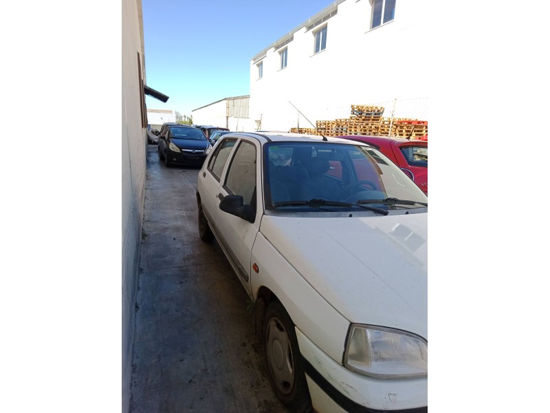 renault clio i (b/c57_, 5/357_) del año 1996