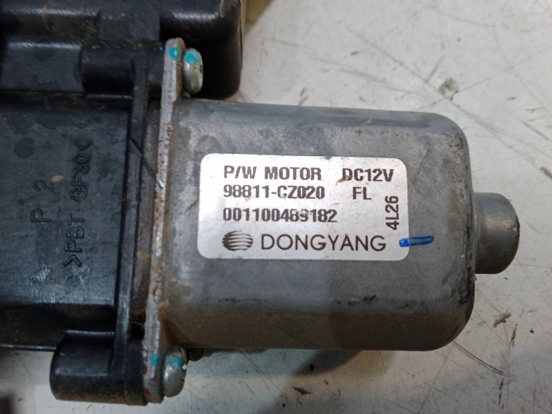 Recambio de elevalunas electrico delantero izquierdo para ssangyong korando (ck) 2.0 e-xdi referencia OEM IAM 98811CZ020FL  