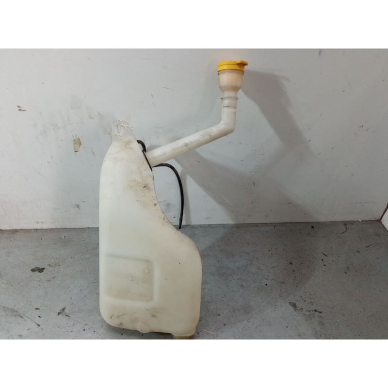 Recambio de deposito limpiaparabrisas para renault megane iii hatchback (bz0/1_, b3_) 1.6 16v (bz1b, bz1h) referencia OEM IAM   