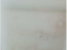 Recambio de deposito limpiaparabrisas para renault megane iii hatchback (bz0/1_, b3_) 1.6 16v (bz1b, bz1h) referencia OEM IAM    2