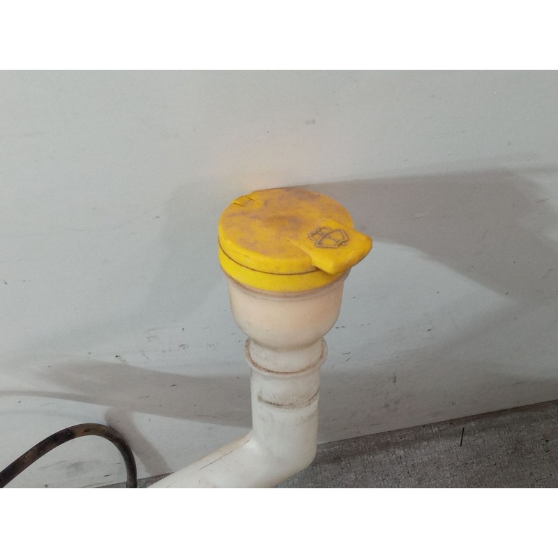 Recambio de deposito limpiaparabrisas para renault megane iii hatchback (bz0/1_, b3_) 1.6 16v (bz1b, bz1h) referencia OEM IAM   