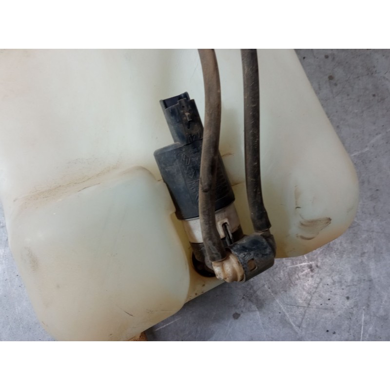 Recambio de deposito limpiaparabrisas para renault megane iii hatchback (bz0/1_, b3_) 1.6 16v (bz1b, bz1h) referencia OEM IAM   