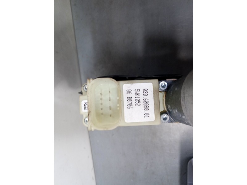 Recambio de elevalunas electrico trasero izquierdo para bmw 7 (e65, e66, e67) 730 i, li referencia OEM IAM   