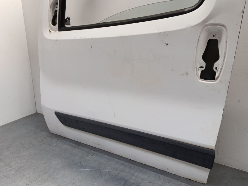Recambio de puerta delantera izquierda para peugeot bipper (aa_) 1.4 hdi referencia OEM IAM   