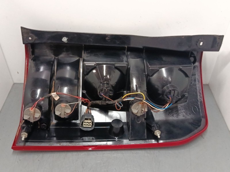 Recambio de piloto trasero izquierdo para land rover discovery iii (l319) 2.7 td 4x4 referencia OEM IAM XFB000563  