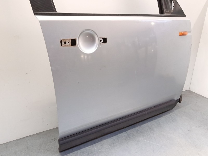 Recambio de puerta delantera derecha para land rover discovery iii (l319) 2.7 td 4x4 referencia OEM IAM   