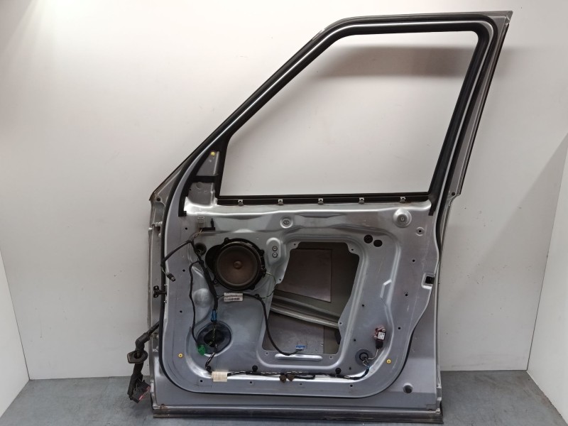 Recambio de puerta delantera derecha para land rover discovery iii (l319) 2.7 td 4x4 referencia OEM IAM   