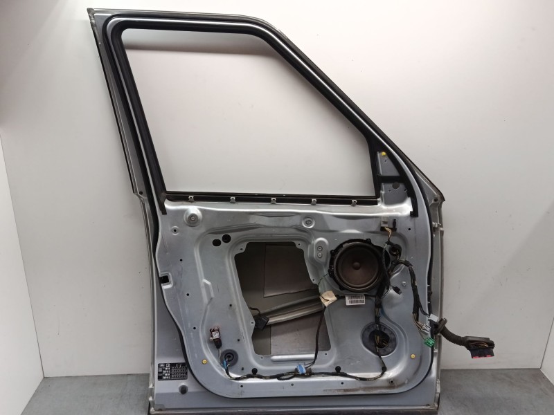 Recambio de puerta delantera izquierda para land rover discovery iii (l319) 2.7 td 4x4 referencia OEM IAM   