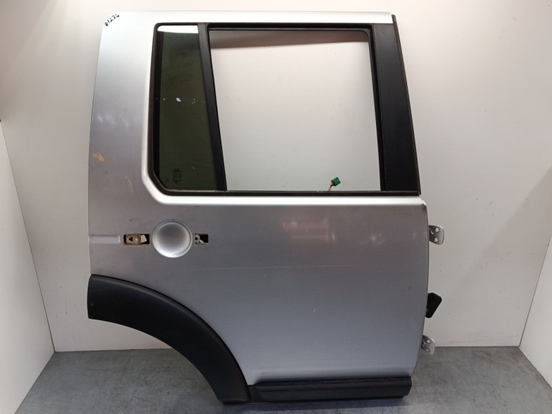 Recambio de puerta trasera derecha para land rover discovery iii (l319) 2.7 td 4x4 referencia OEM IAM   