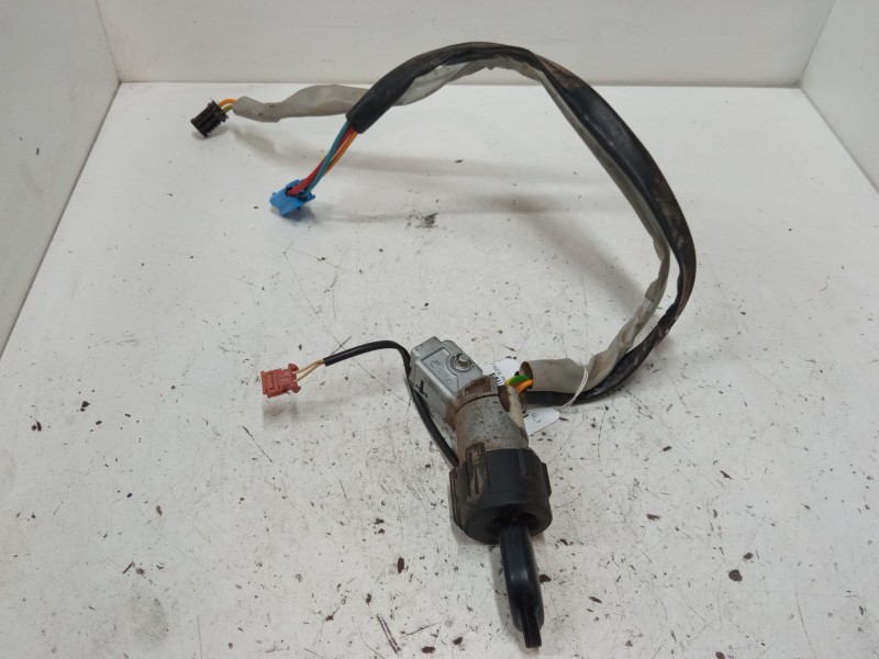 Recambio de clausor para peugeot partner monospace (5_, g_) 1.9 d referencia OEM IAM 9648445180  