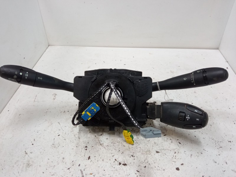 Recambio de mando luces para peugeot partner monospace (5_, g_) 1.9 d referencia OEM IAM 345724709  