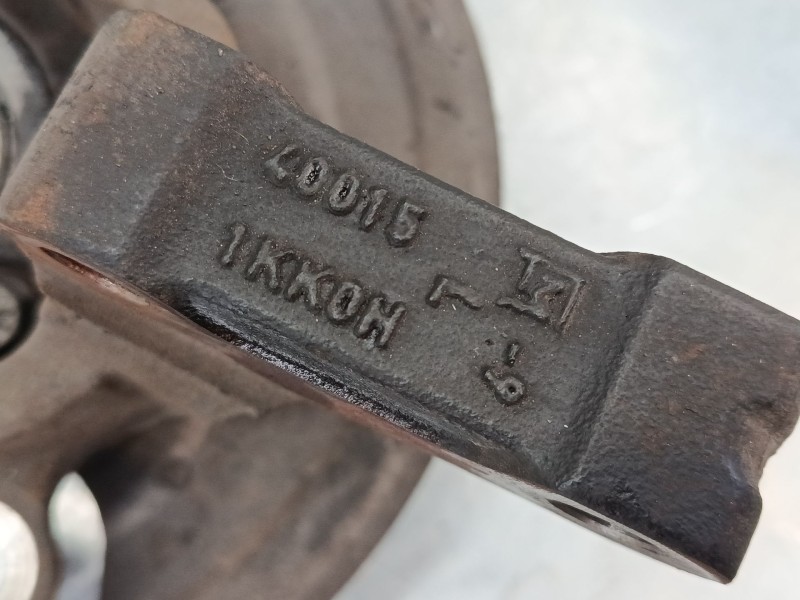 Recambio de mangueta delantera izquierda para nissan juke (f15) 1.2 dig-t referencia OEM IAM   