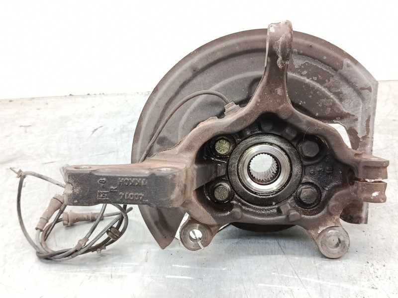 Recambio de mangueta delantera derecha para nissan juke (f15) 1.2 dig-t referencia OEM IAM   